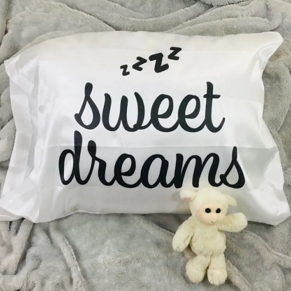 NWT 2  Pc Satin Graphic Sweet dreams Pillow shams cover Pillowcases